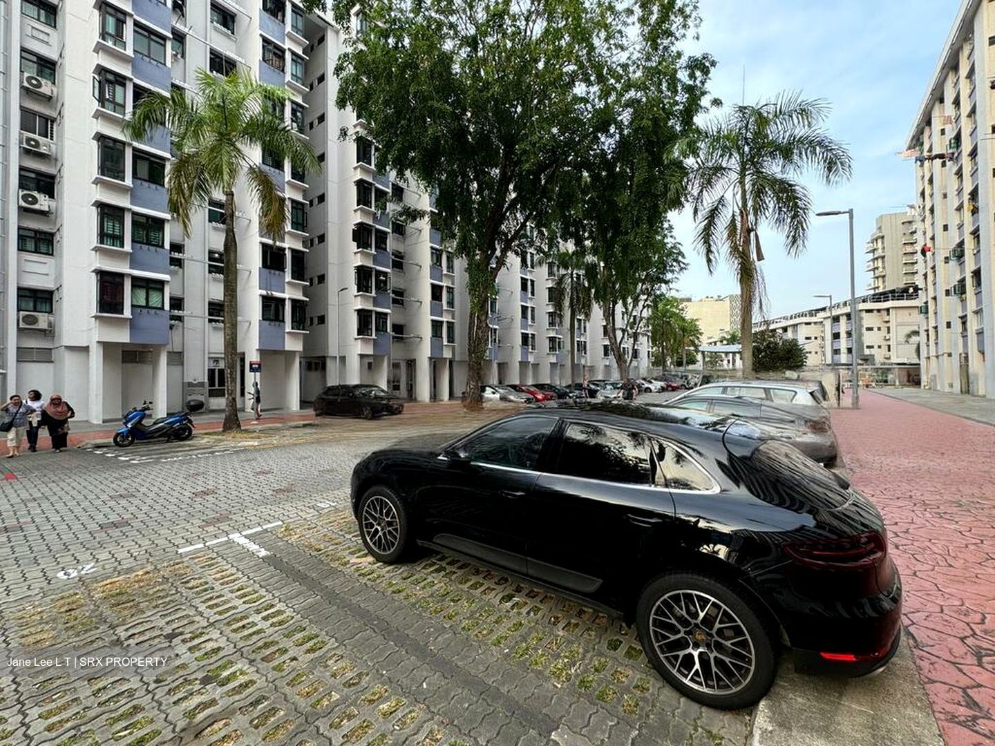 Bedok Town Centre (D16), Shop House #454864521